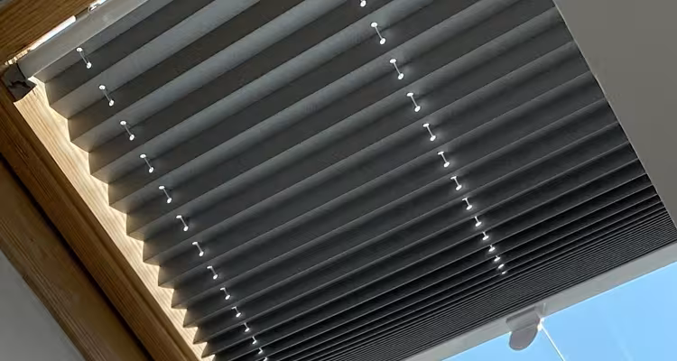 Skylight Blind